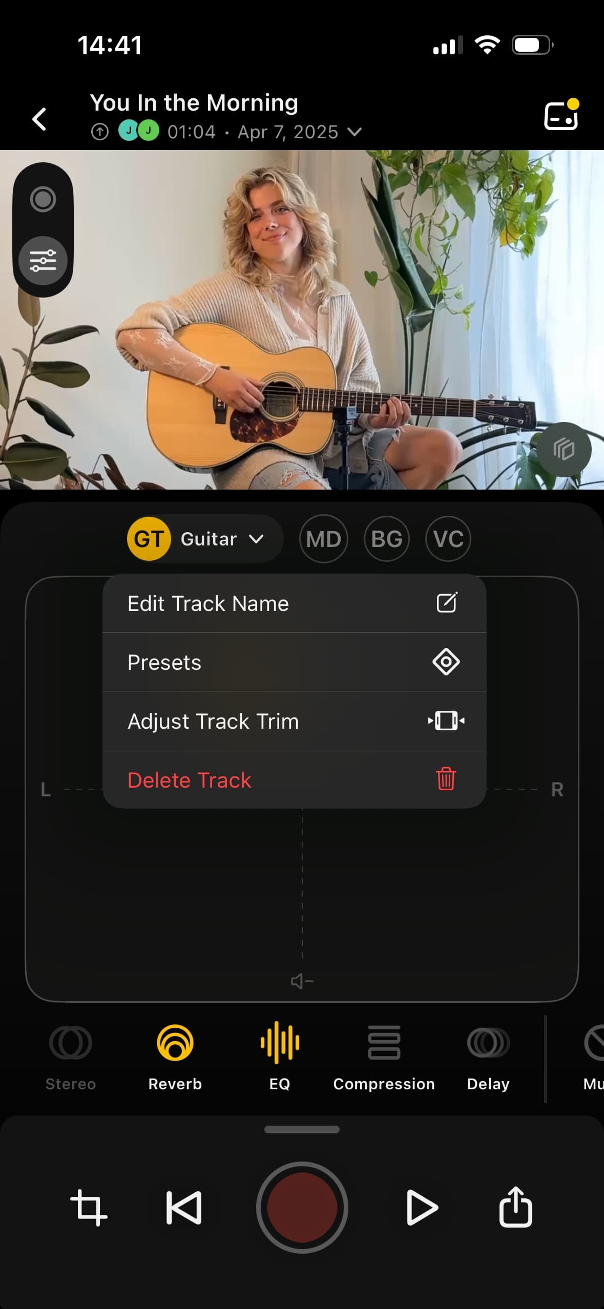 track menu active image